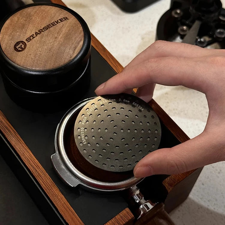 Titanium-Coated Espresso Puck Screen – Slim, Versatile Design